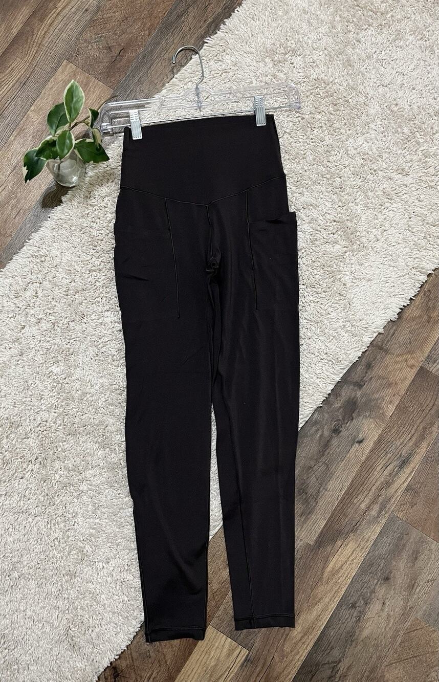 Offline by Aerie Size Small Real Me 7/8 Length High-Rise Leggings